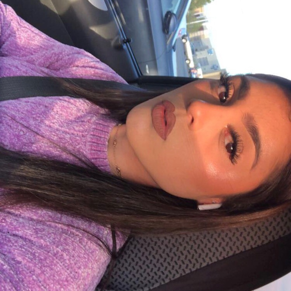 Meet your Posher, Sandy